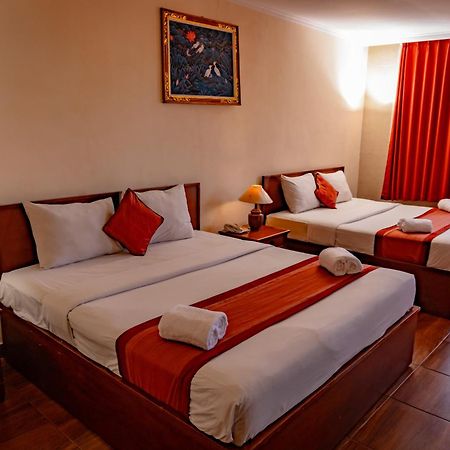 Hotel Puri Dibia Kuta Kuta  Ngoại thất bức ảnh