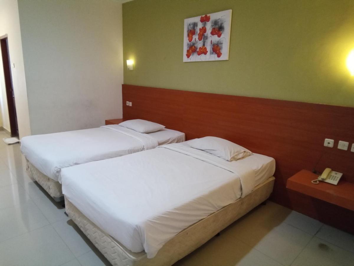 Hotel Puri Dibia Kuta Kuta  Ngoại thất bức ảnh