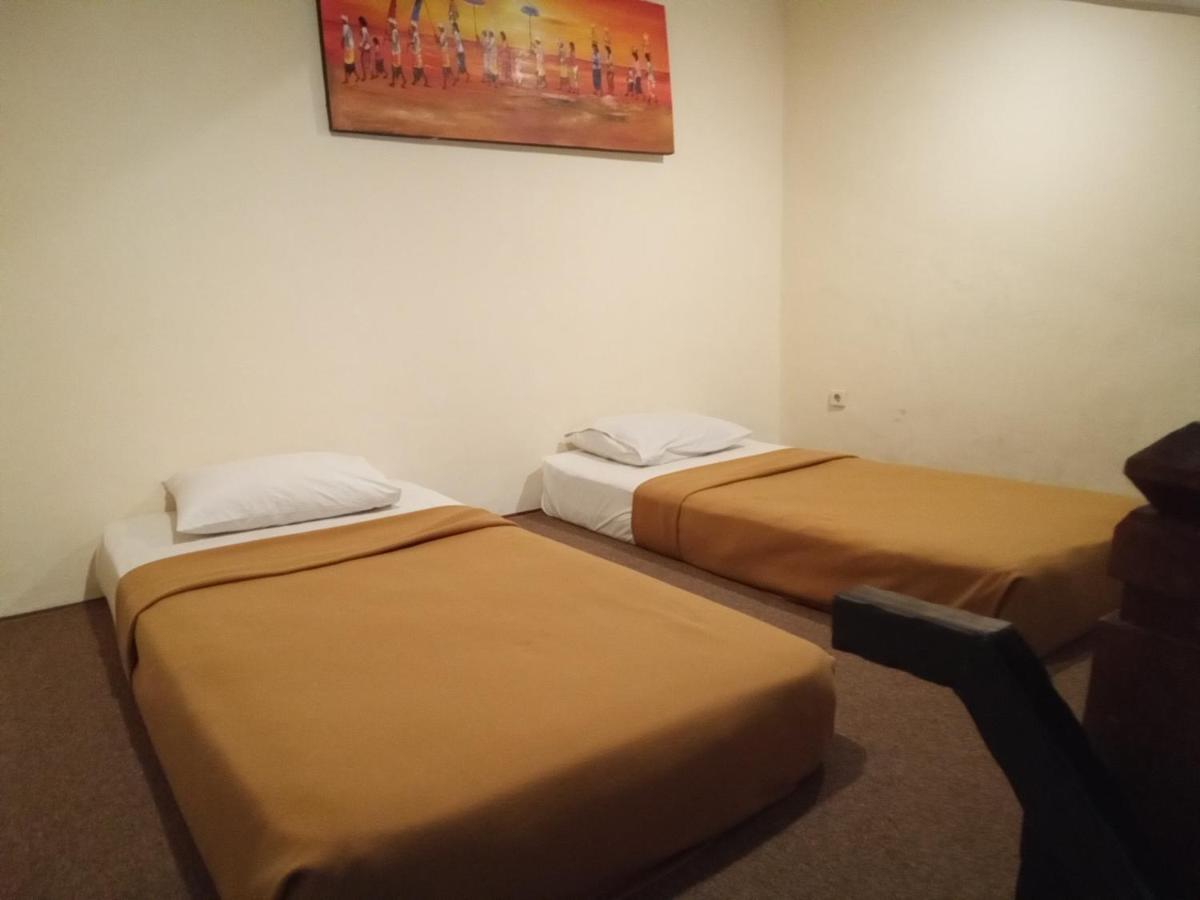 Hotel Puri Dibia Kuta Kuta  Ngoại thất bức ảnh