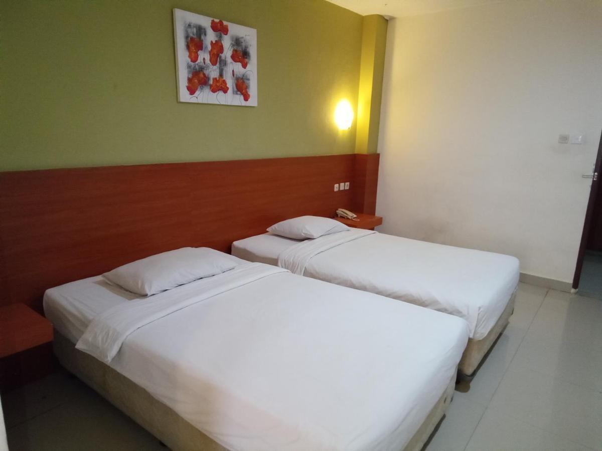 Hotel Puri Dibia Kuta Kuta  Ngoại thất bức ảnh