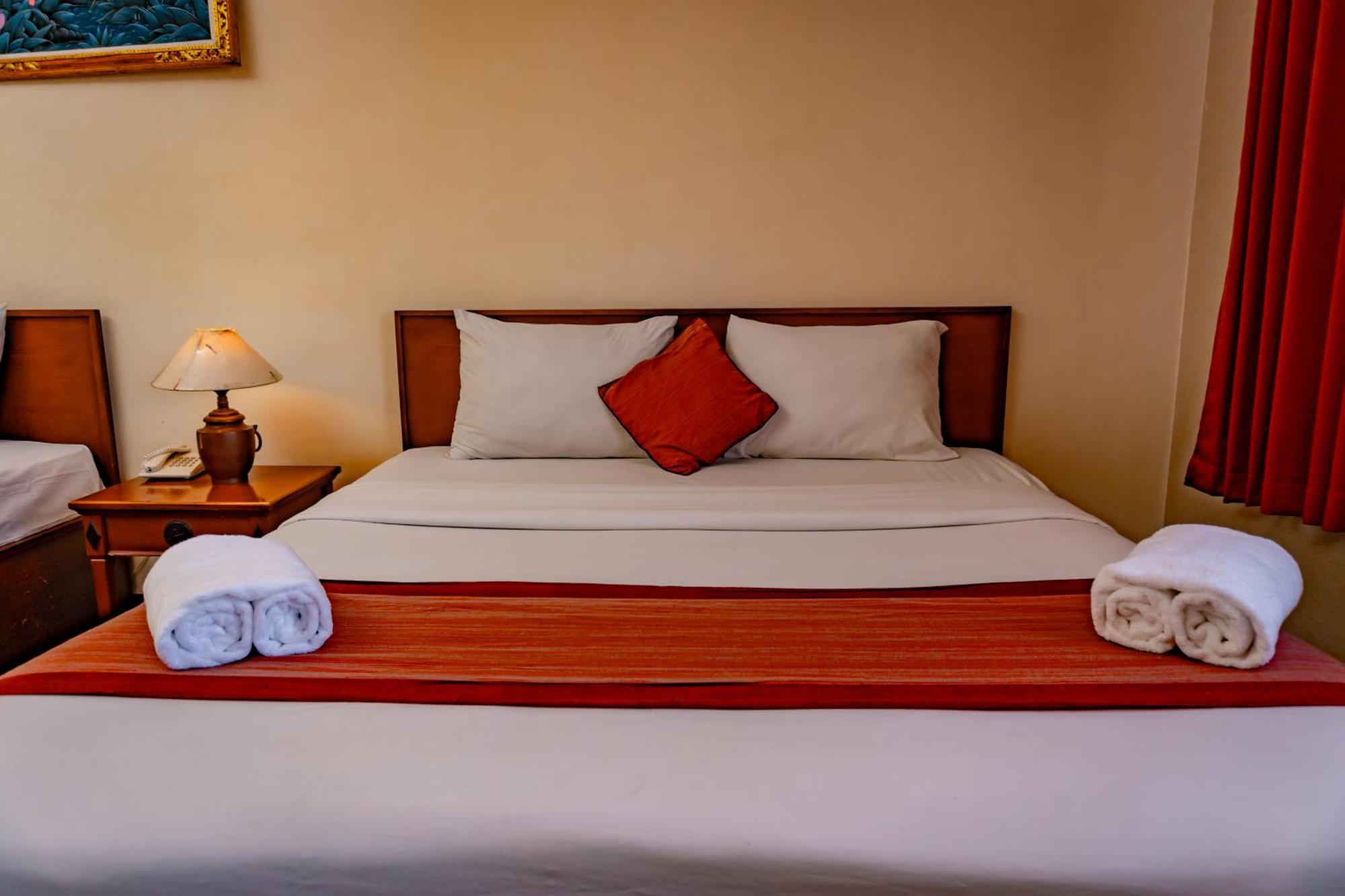 Hotel Puri Dibia Kuta Kuta  Ngoại thất bức ảnh
